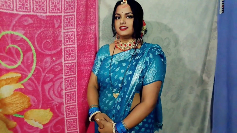 BendableFog5: bhaabhi usne apne devar ka land pakra aur use choosa...