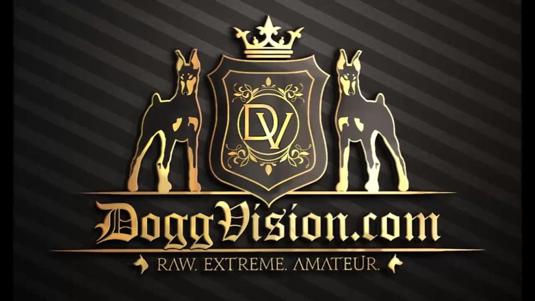 DoggVision: Gilfs infiel gostam de ser usadas por 4 touros - ângulo 2