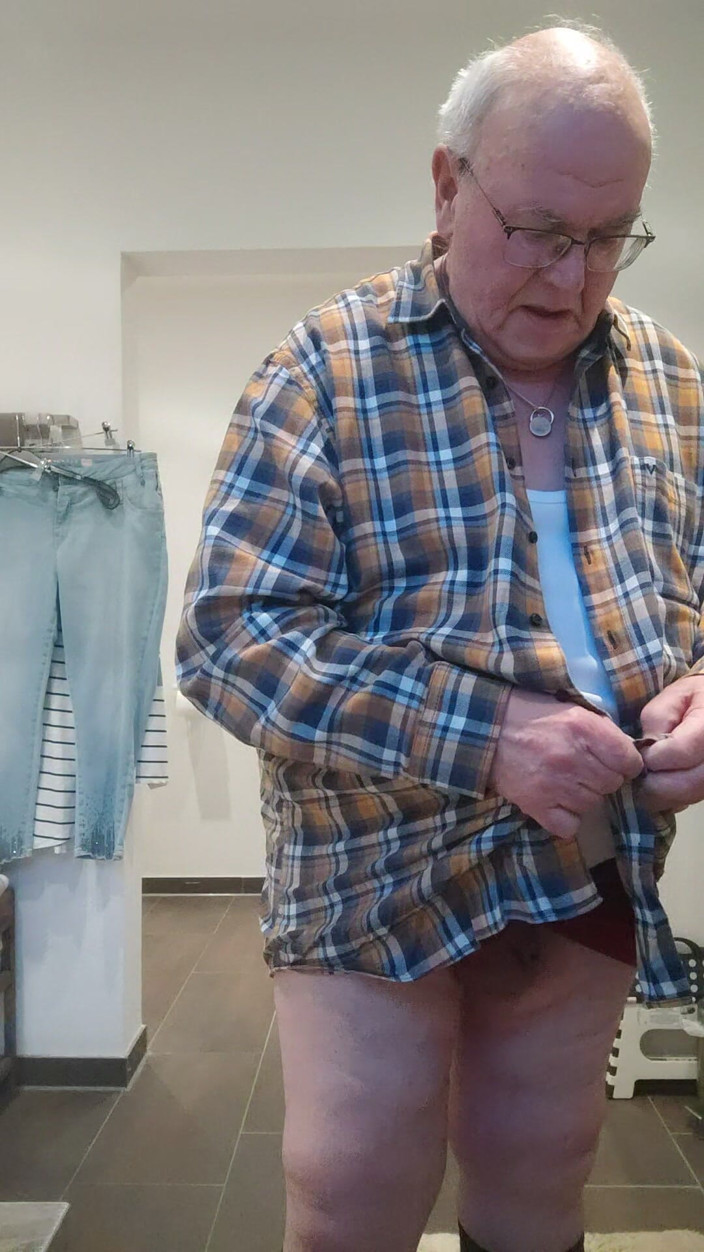 Karlchengeil: Je teste mon nouvel outil massagre