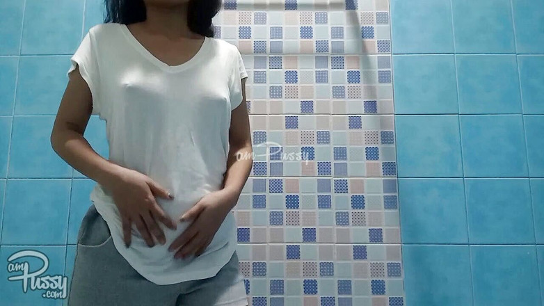 AmPussy: Schattige tiener Filipijnse neemt een douche