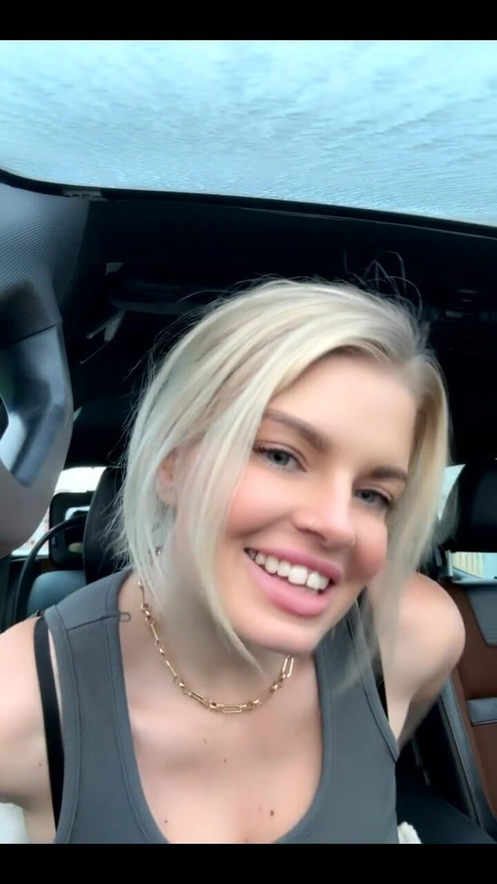 RobynQuinn: 세차 비디오 1