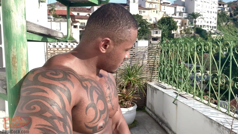 Papi Cock: Avassalador