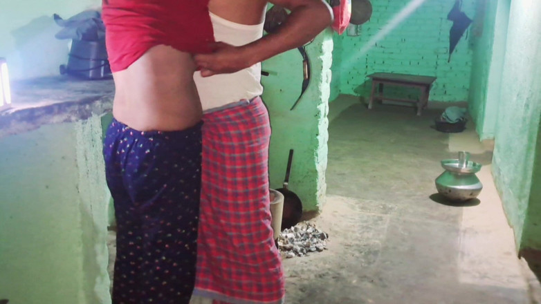 Trilokinath: India tetona madrastra maestros de su hijastro cómo follar cuando...