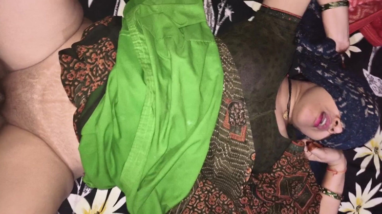 Village studio: Adik tiri desi berkongkek tegar dengan abang tirinya semasa mereka...