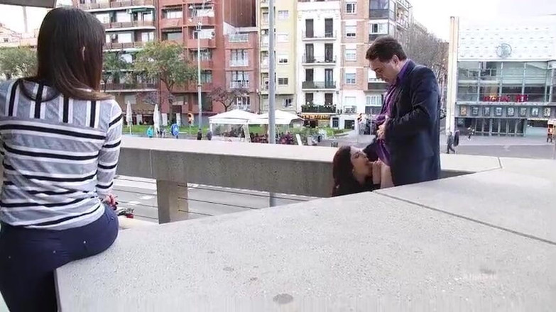 Andrea Dipre Channel: yuva Rebecca volpetti Andrea Dipre ko saarvajnik land chusaee deti...