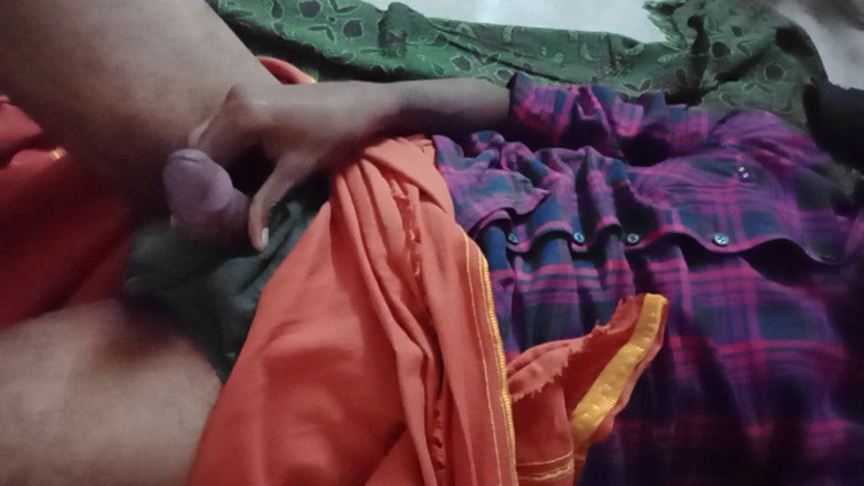 Cbe tamil guy: Mijn pikvideo......