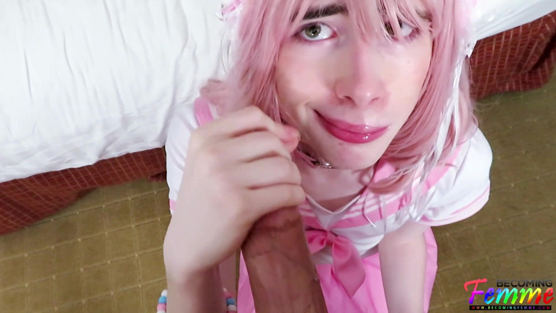 Pure TS and Becoming Femme: teen crossdressing kitty sucks her first cock