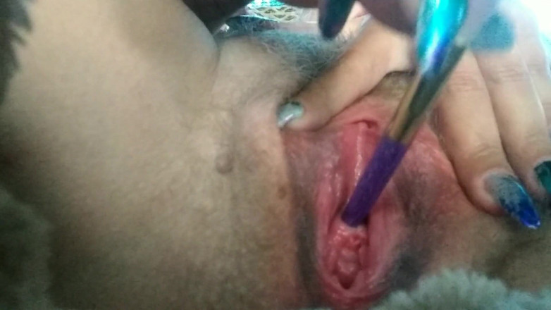 LizAngel: Scopando la mia uretra