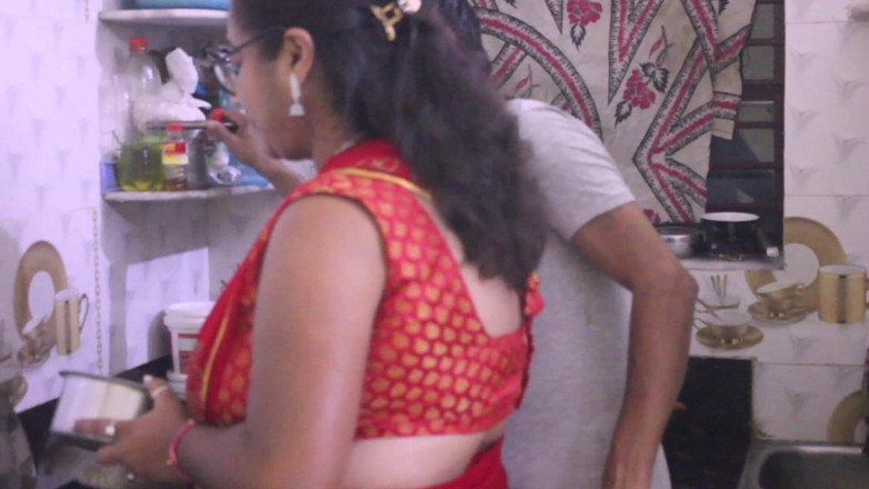 Indian porno creator: Baise indienne maison, Sasur et Bahu, sexe torride - audio en...