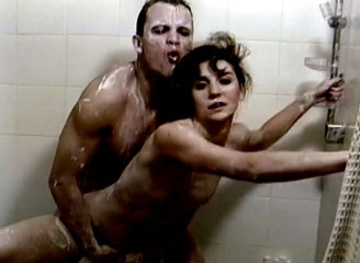 European Classics: Unordentlicher sex im badezimmer