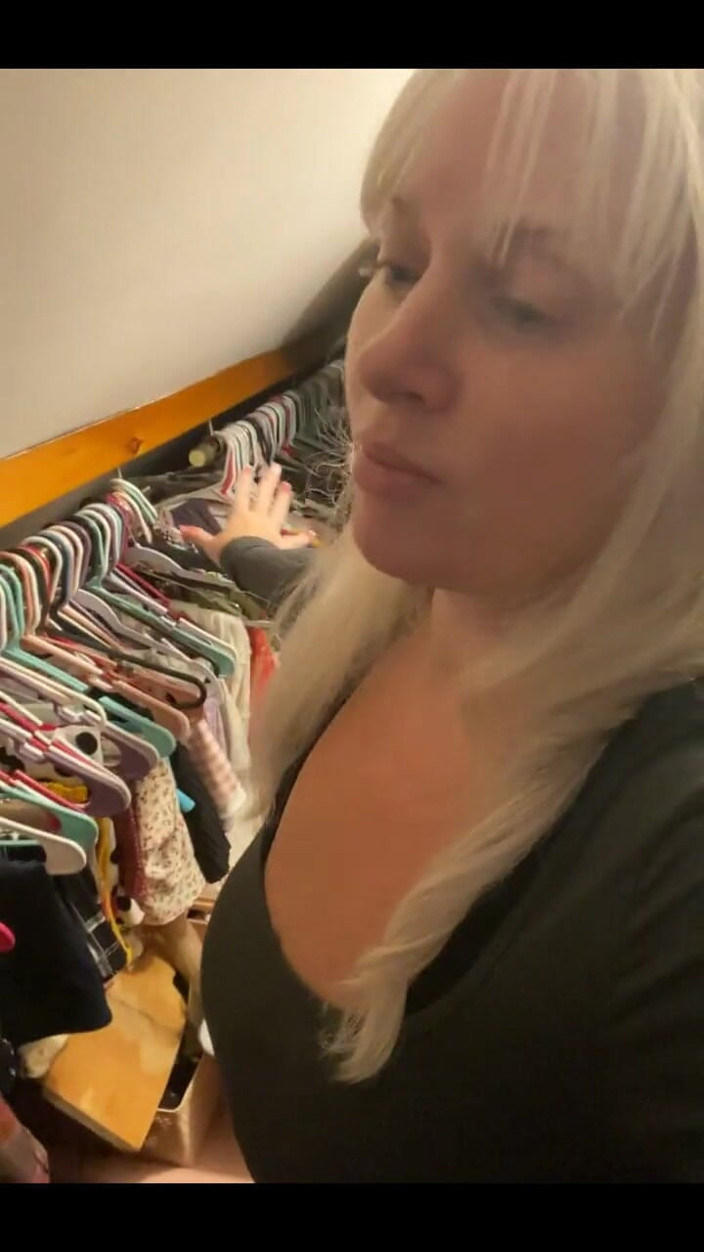 PaintedRose Taboo Femdom Fetish MILF: Curățenie duminicală Funday