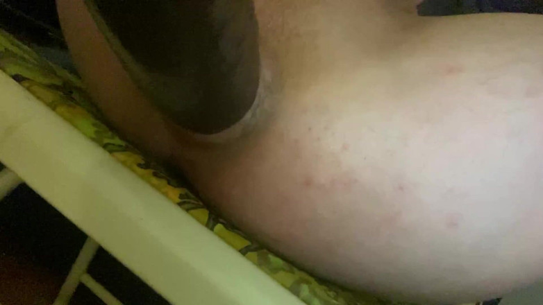 Ceejayy: Ich spiele mit meinem großen dildo