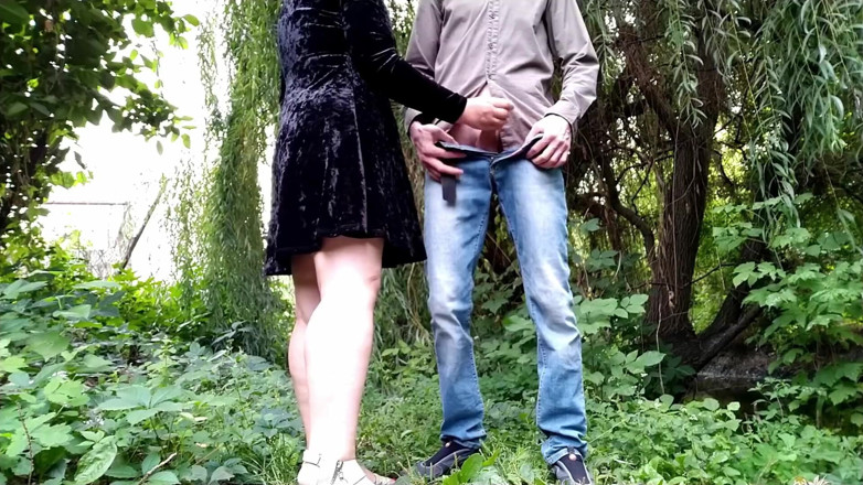 OurFetishLife: Follada a mi suegra al aire libre con semen caliente...