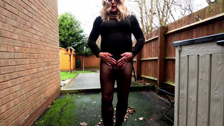 Kellycd2022: Kellycd in Black Seamless Pantyhose