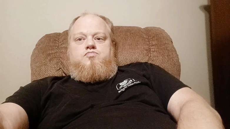 Johnny Red: Stroking my Big Cock, freshly shaved Beard