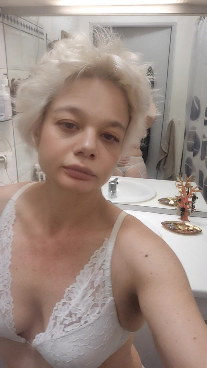 Sofy13: Quiero una gran polla