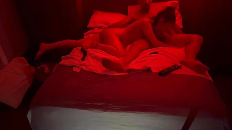 Badfreakycouple: Епатажний жіночий оргазм від траху в обличчя