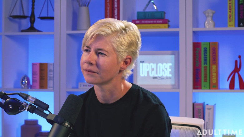 Adult Time Podcast: De-stapelbed ideeën van plezier met Charlie Forde! | de pornopodcast