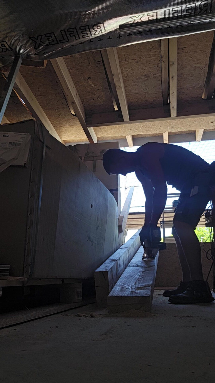 Chris_snoopy_91: Une journée torride sur le chantier, partie 9/9, doigtage, pipe, baise...