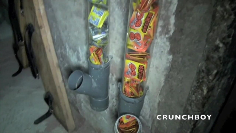 Crunch Boy: Кевін використовується прямо в крейсерській публіці