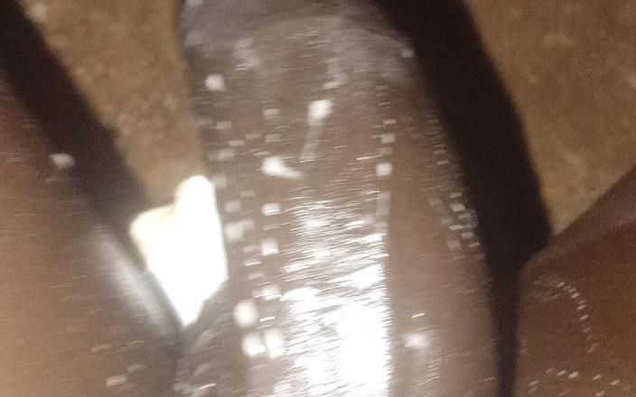 Gigadicki256: Adoro godermi il mio bbc con me stesso