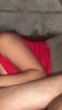 Je ne voulais pas filmer alors je lui ai demandé de me sucer la bite