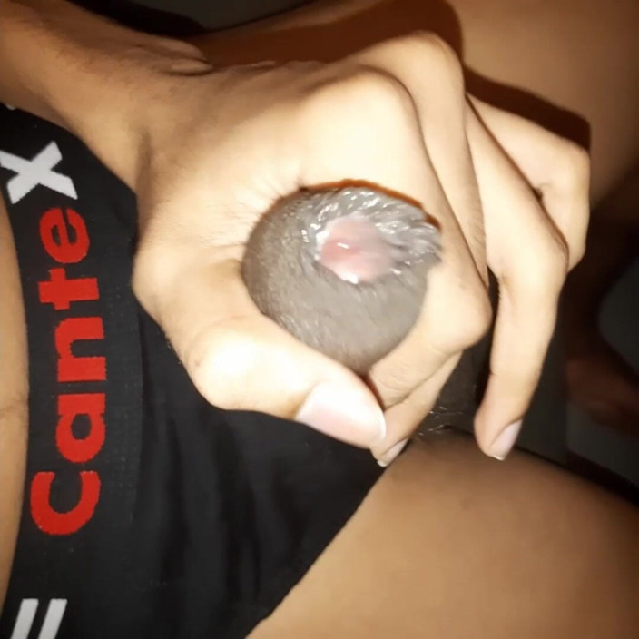 Hot Kolla: Chico indio se masturba