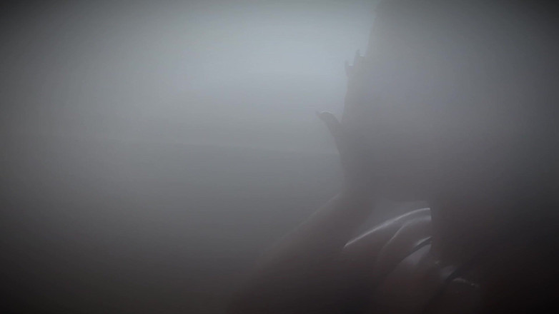 Zac the Cuckold: 我在泳池里和继兄的朋友做爱，她去喝酒
