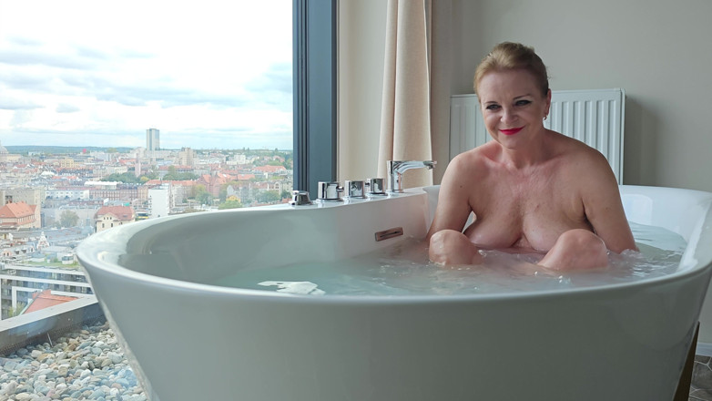 Misses_Jenny: Fun dans le bain moussant - un avant-goût