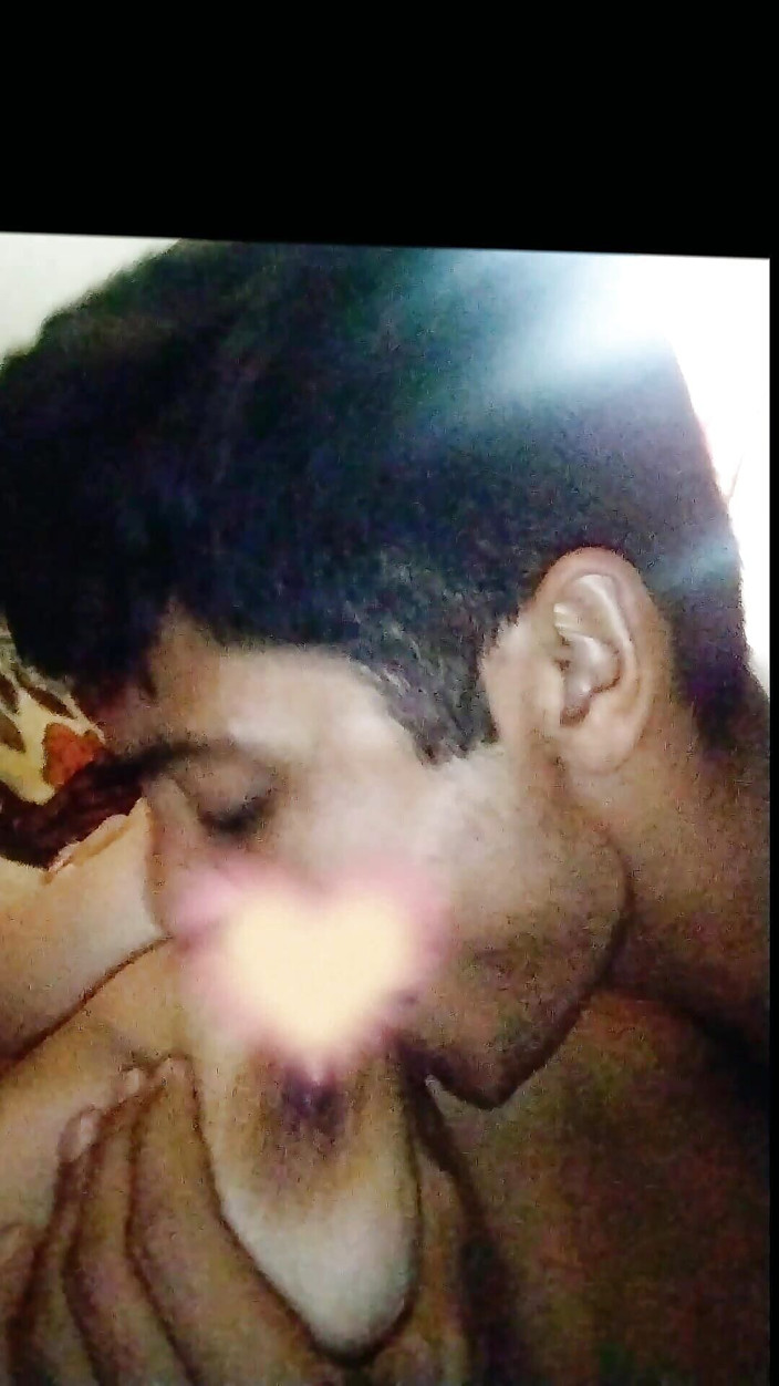 Bindass_Bhabhi: India disfrutando de romance y con pajeando a Dever