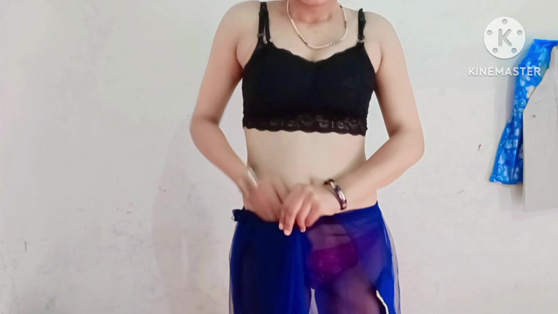 Ankurpriya000: India caliente abierta bañándose cuando el hermanastro atrapado viendo a...