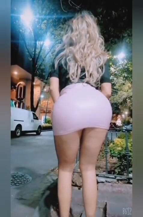 Barbietransxxxx: Travesti sexo anal ao ar livre hardcore