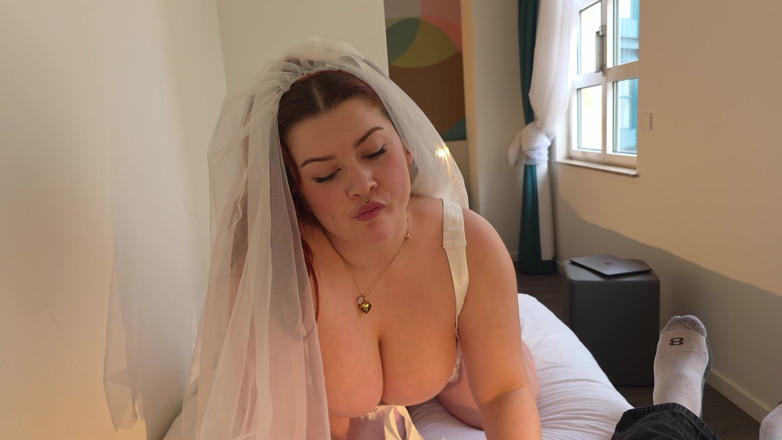 Ariana Faye: Cornudo com um BBC na minha noite de núpcias