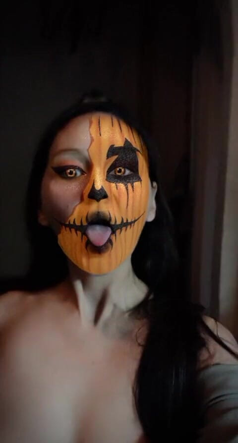 Dominatrix Redsonyja: Tenha um bom dia, bom, o melhor, vamos mais fortes...