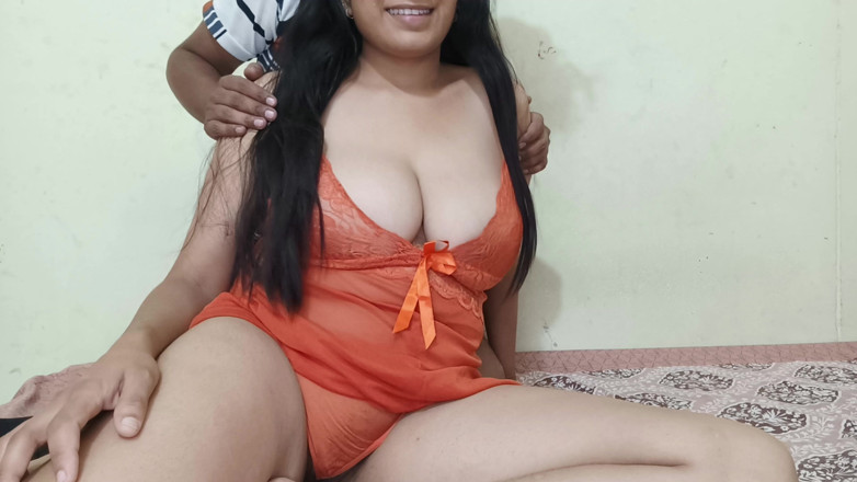 Yourdidipriya: Novio envió a su amigo a follar a su novia...