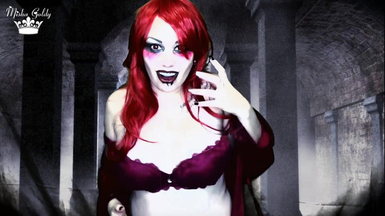 Goddess Misha Goldy: Sborra subito in bocca al demone pericoloso e diventa il...