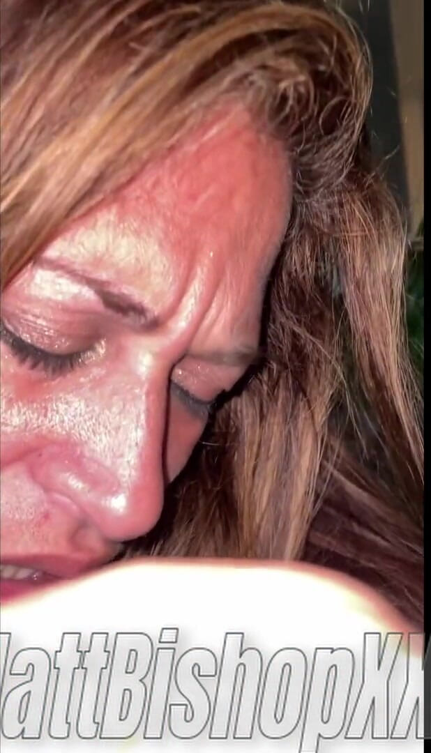 DripDrop Productions: Goutte à goutte : Mylissa se détend, suce et baise