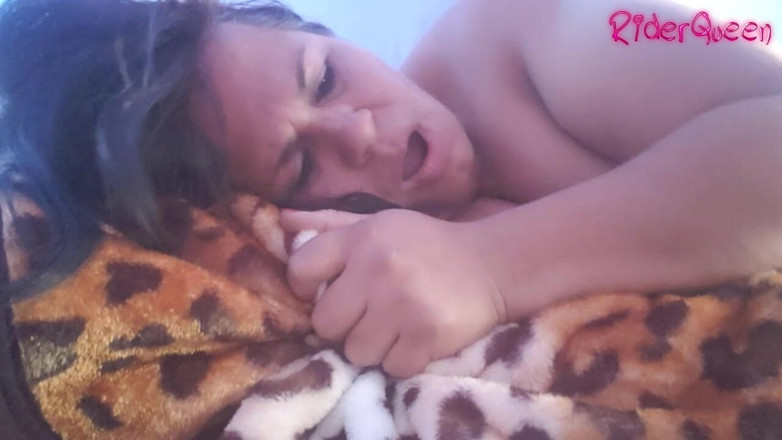Only Riderqueen BBW Step Mom Latina Alone: Vedere anală la persoana 1 cu futai în tend