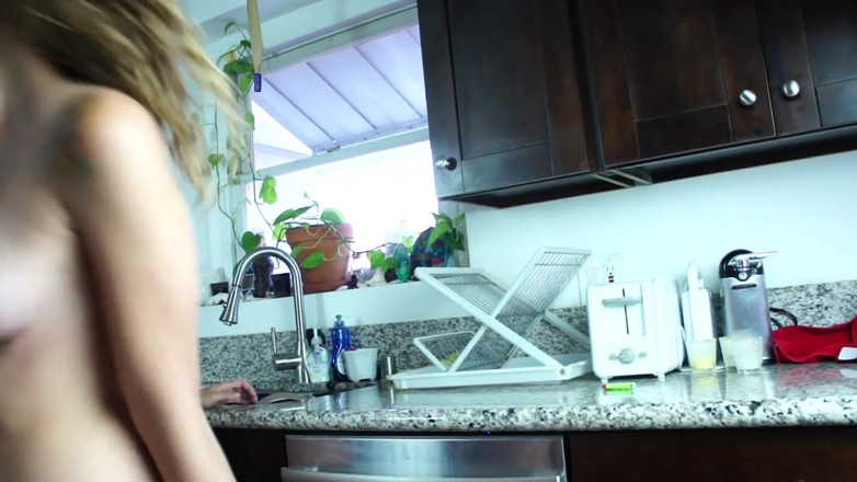 Lesbian love movies: Lesbisk frizz - köksäventyr