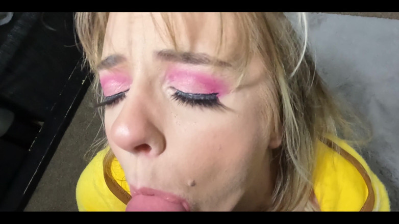 Matt NaylorXXX: Ich lutsche meinen schwanz in ihrer pikachu Onesie