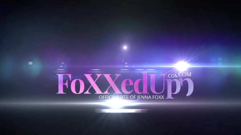 Jenna Foxx: Jenna Foxx este profesoarele pizdă et Maggie Green!