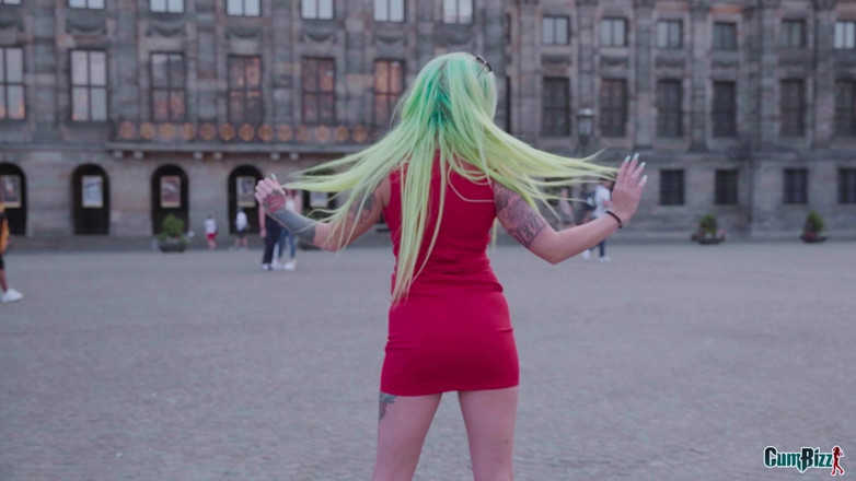 Cumbizz: Amsterdam bimbo toma gran tour de polla - público