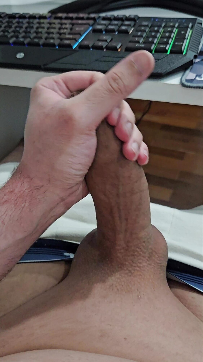 Lkdick8: Kontol gemuk muncrat lagi 2