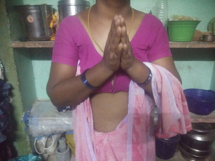 Priyanka314: Istri India dengan toket besar ngentot habis-habisan