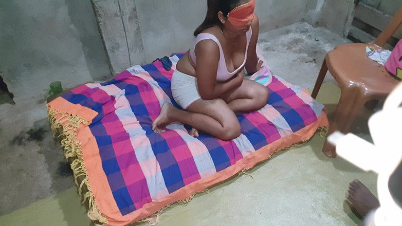 Tiyana: Tiyana Hotwife Fucked with Her Husband Friend While He Not...