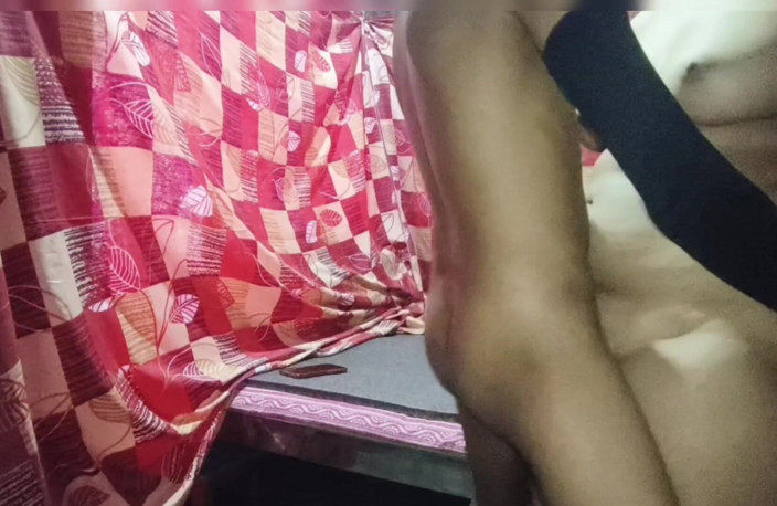 Naughtywifemonalisha178: Aku dan suami pagi-pagi sama suamiku