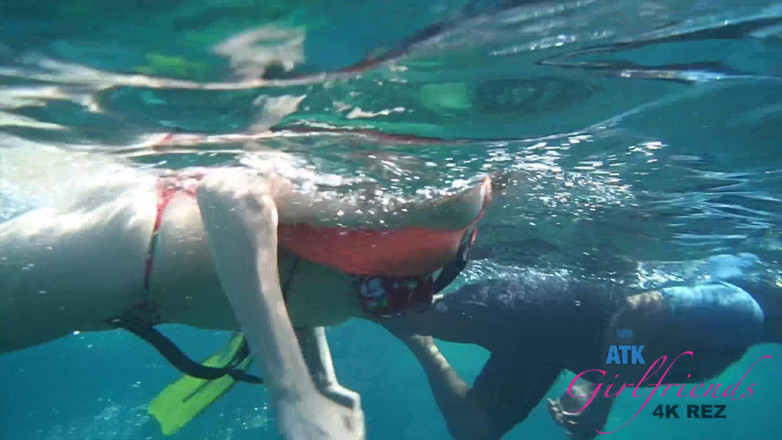 ATK Fans (Girlfriends): Vacaciones virtuales en la isla de Tioman con Elena Koshka...