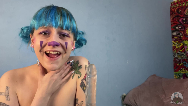 Alice Bean: Il pagliaccio ti riduce il cazzo