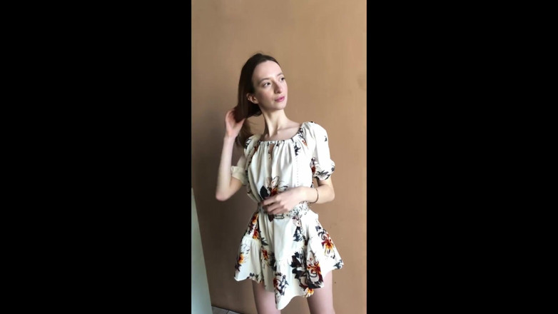 Skinny_lady69: Škádlení v Krátkých šatech