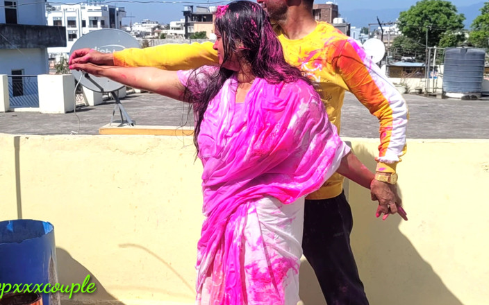 Topxxxcouple: Ateşli dul yenge xxx holi'de kayınbiraderi ile sikişiyor.